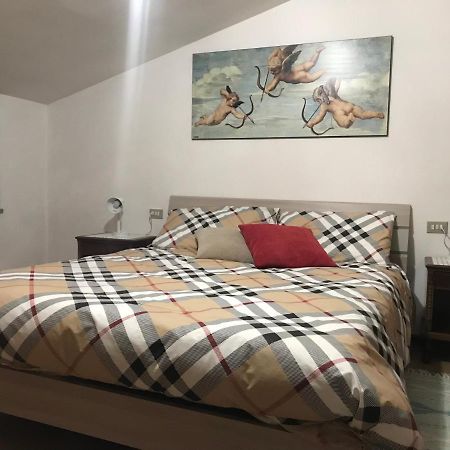 B&B Bunela Costa Volpino 外观 照片