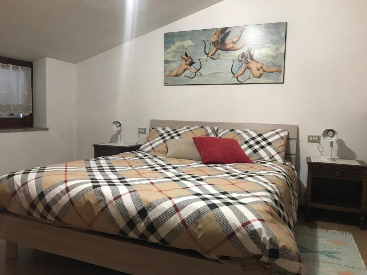 B&B Bunela Costa Volpino 外观 照片