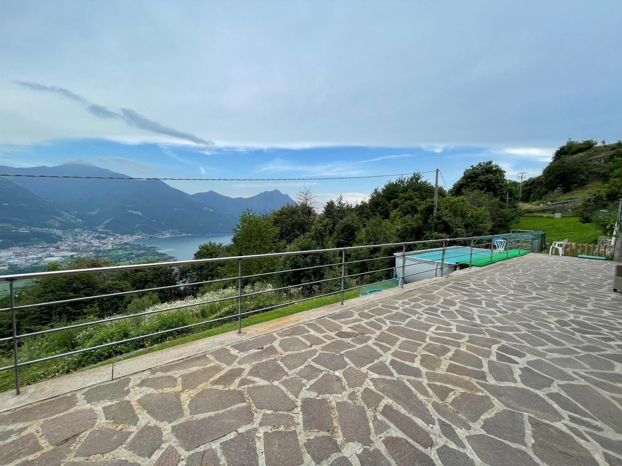 B&B Bunela Costa Volpino 外观 照片